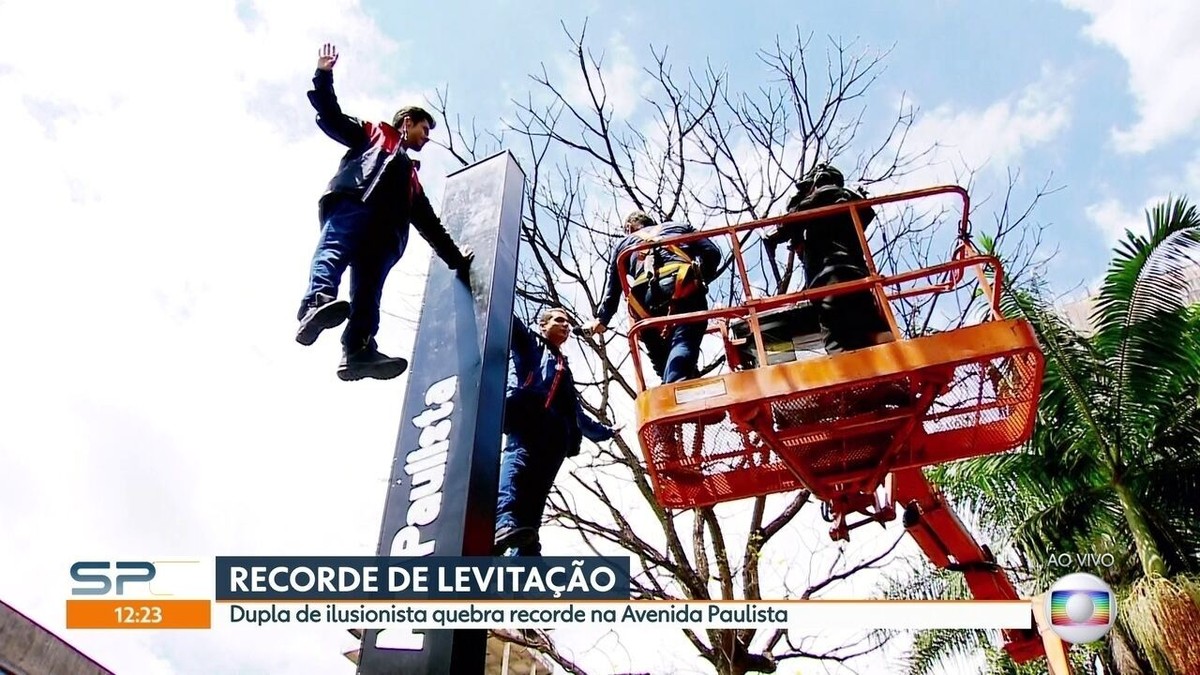 Ilusionistas brasileiros conquistam Guinness World Record por