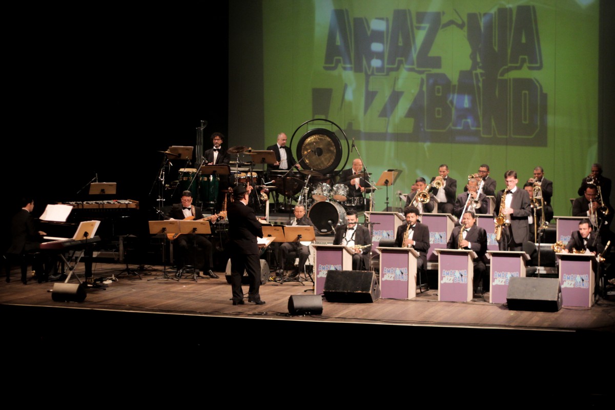 Amazônia Jazz Band apresenta baladas românticas em show gratuito em ...