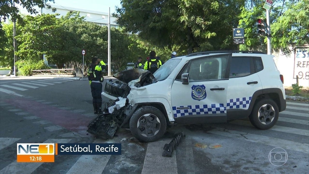 Guarda Civil interrompe aglomeração e racha de carros em Minas Gerais