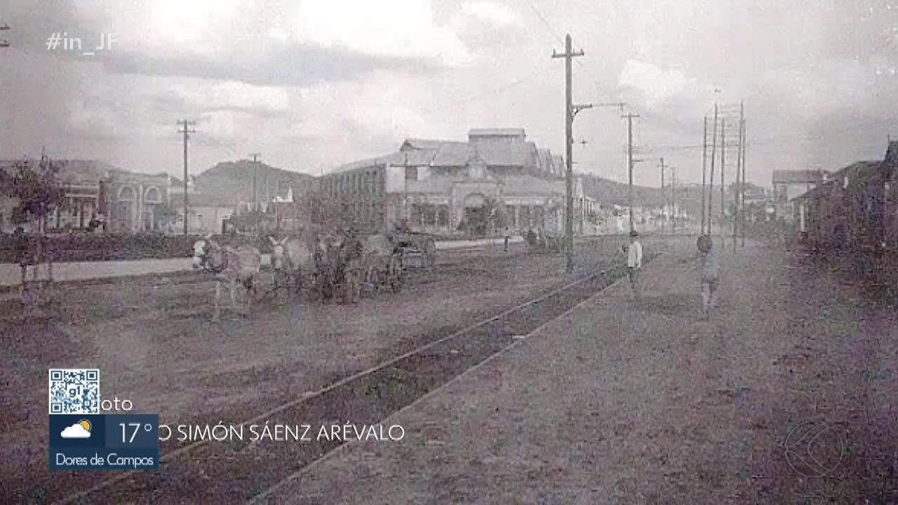 Rede de abastecimento rompe, alaga Avenida Rio Branco e interdita trânsito no Centro de Juiz de Fora 