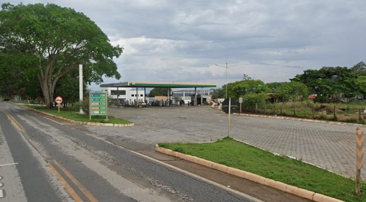 Posto de combustíveis de São João del Rei pertence a alvo de megaoperação contra o PCC