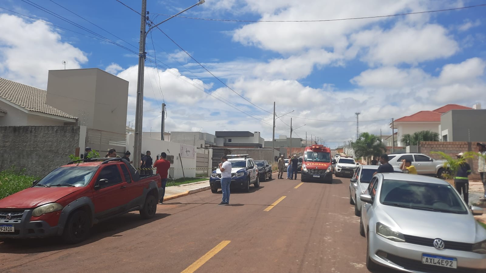 Mãe e três filhas são encontradas mortas dentro de casa em MT