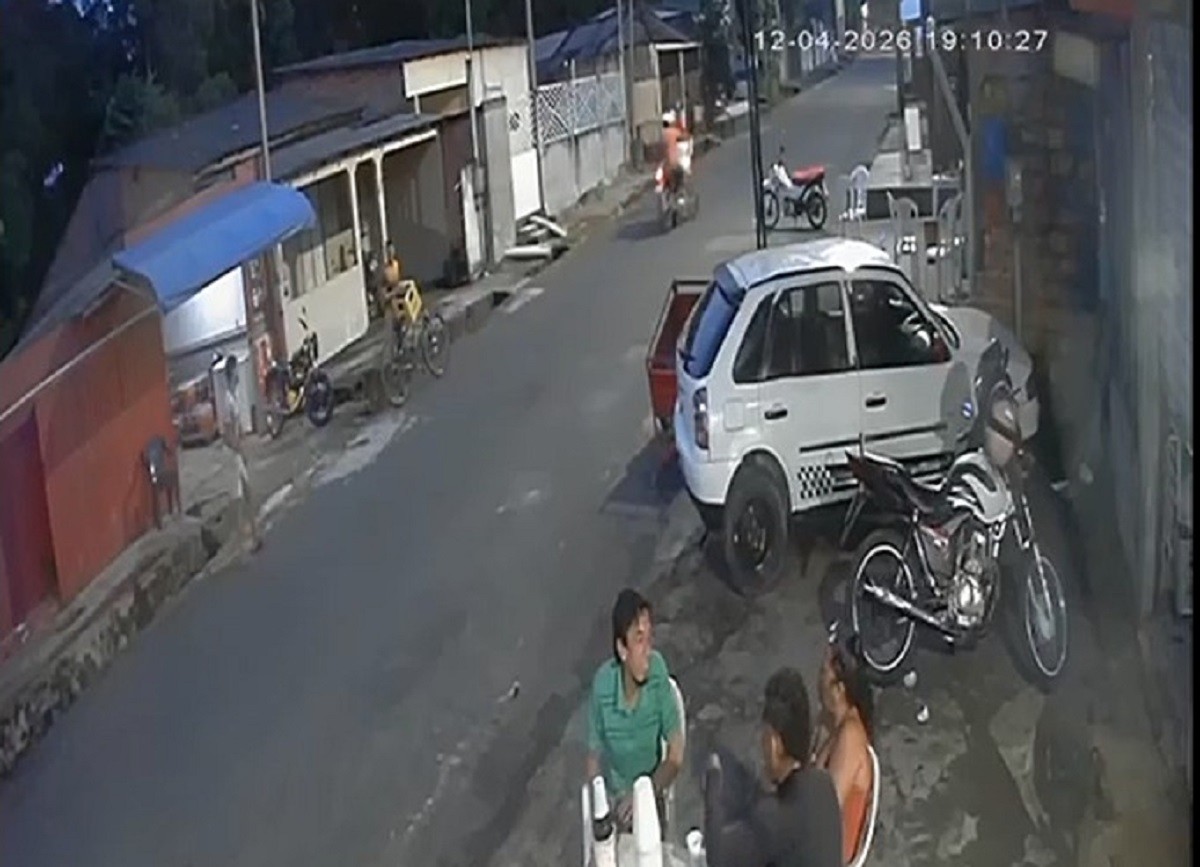 Batida frontal entre motocicletas deixa três feridos em Oriximiná