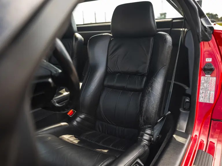 Interior do Honda NSX 1991 de Ayrton Senna que vai a leilão na Inglaterra. — Foto: Divulgação / RM Sotheby's