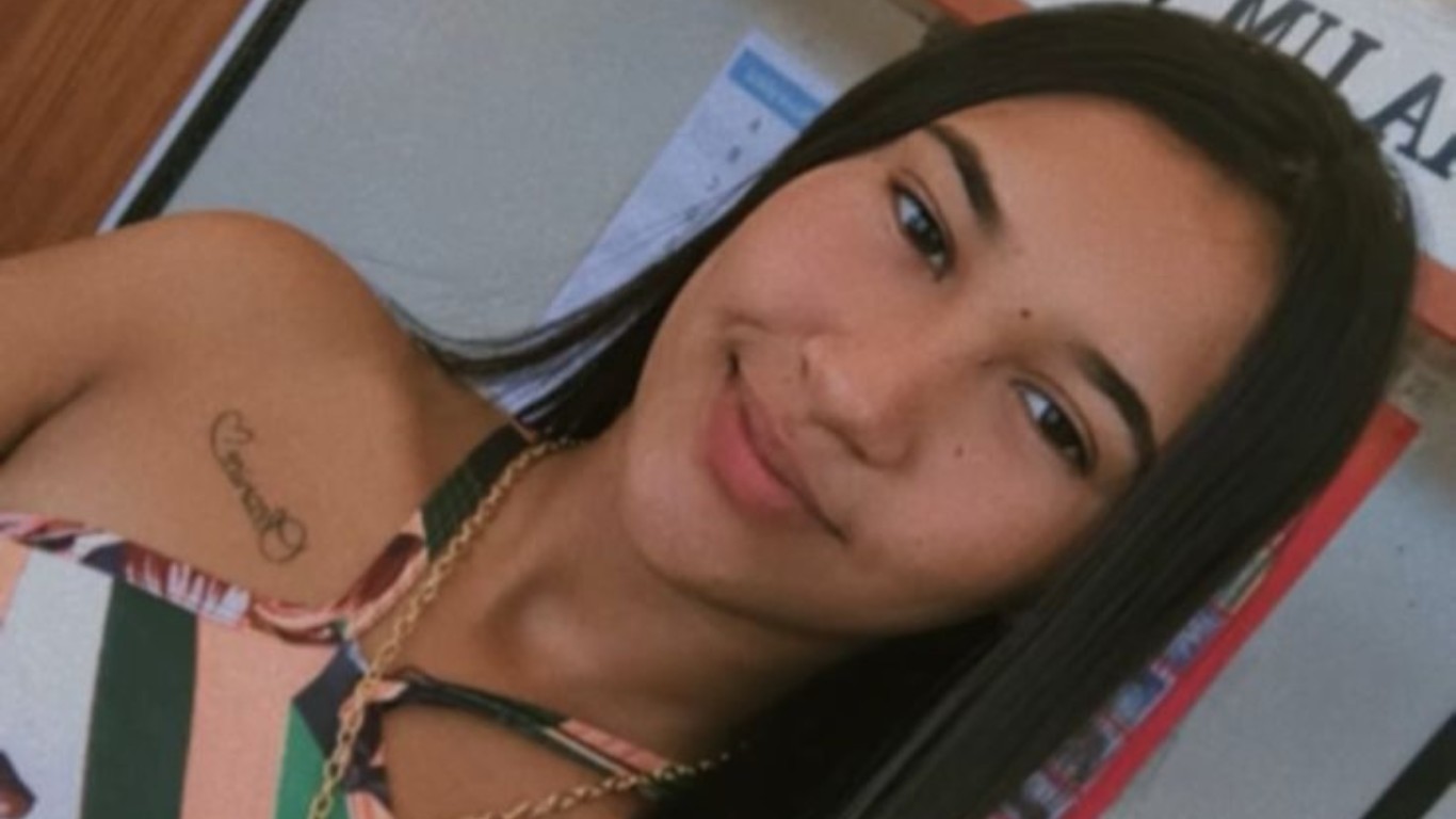 Jovem é morta a tiros pelo ex-companheiro em Camocim de São Félix