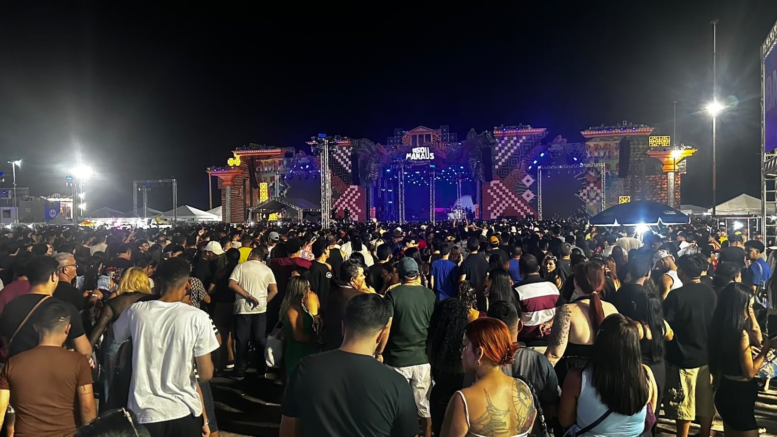 Sou Manaus reúne Léo Santana, Felipe Ret e Ana Castela na terceira noite de evento