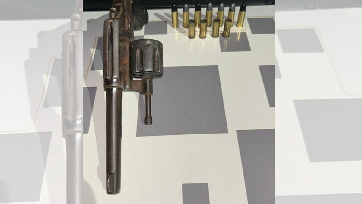 Morador é surpreendido por assaltante ao chegar em casa e reage com tiros em Assis