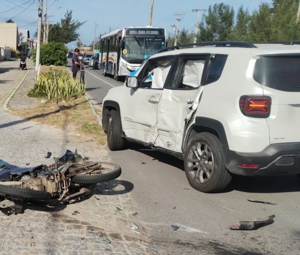 Motociclista morre em acidente na RJ-140 em Cabo Frio