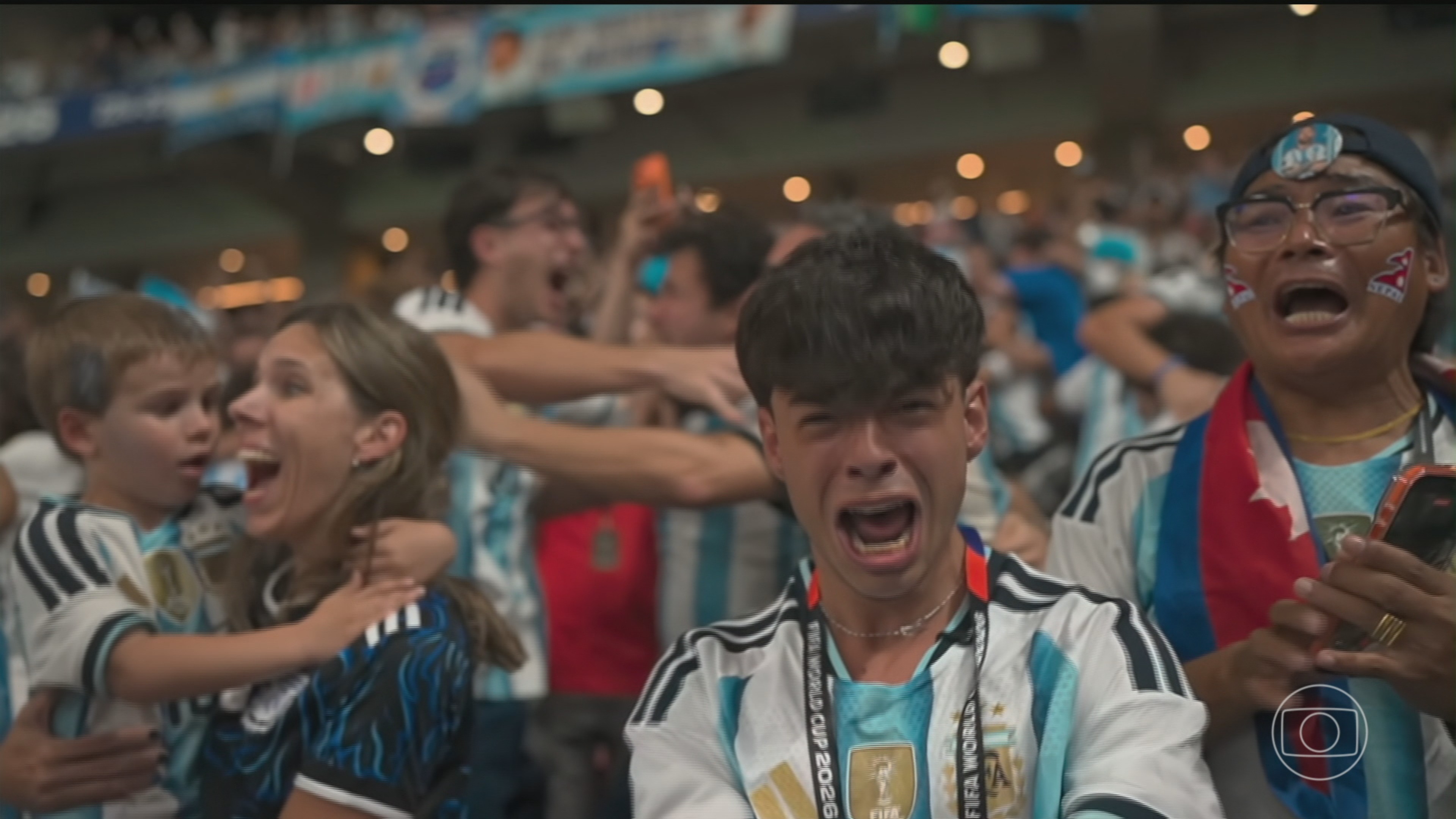 Semifinal entre Argentina e Inglaterra marca o encontro de torcidas protagonistas da Copa