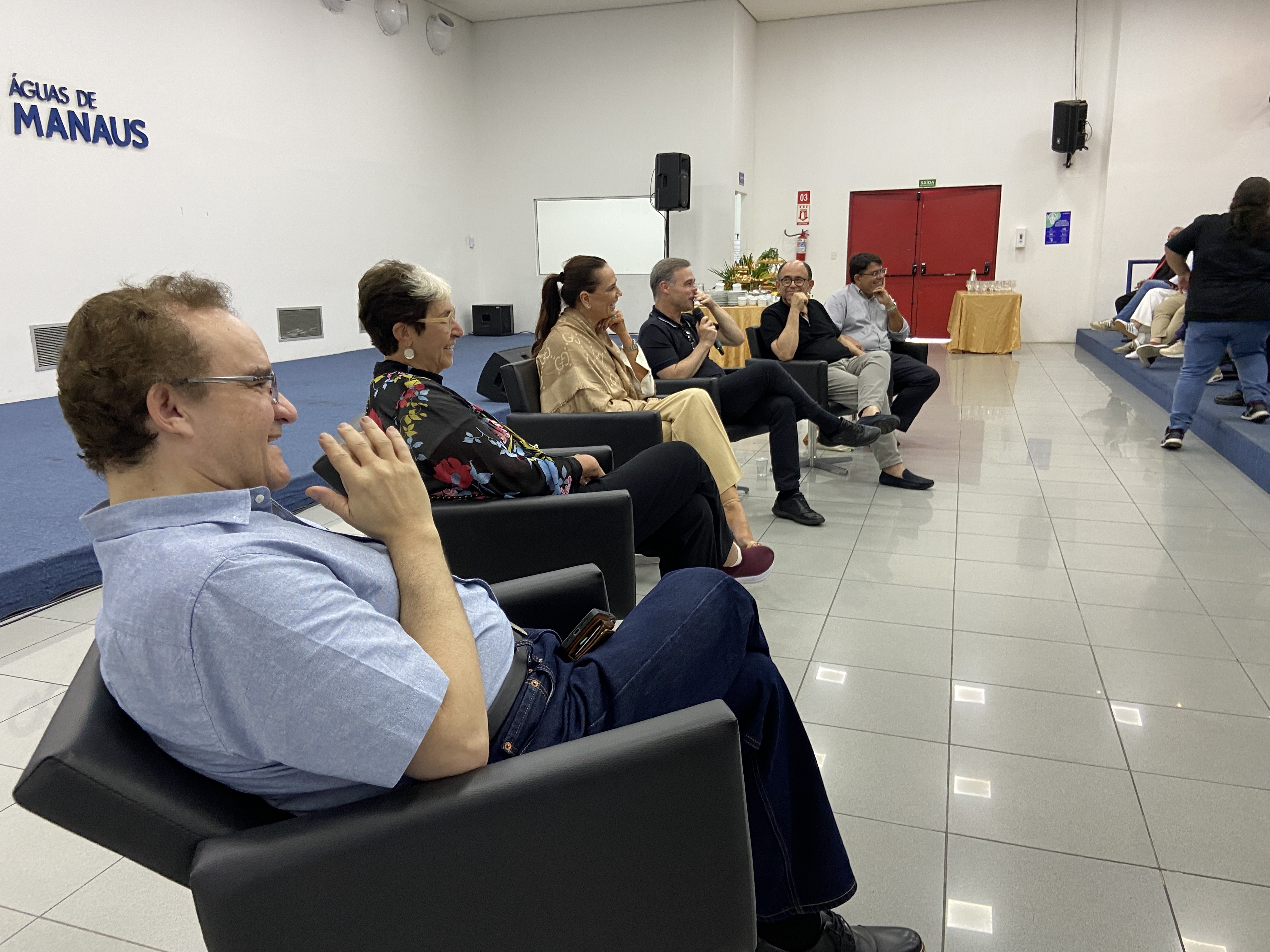 Aegea apresenta ações de impacto social em Manaus à comitiva do Prêmio FGV
