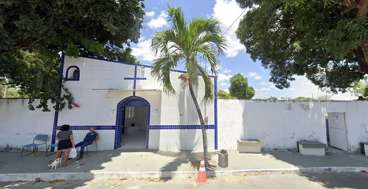 Dia das Mães: cemitérios públicos de Fortaleza recebem visitas neste domingo (11)