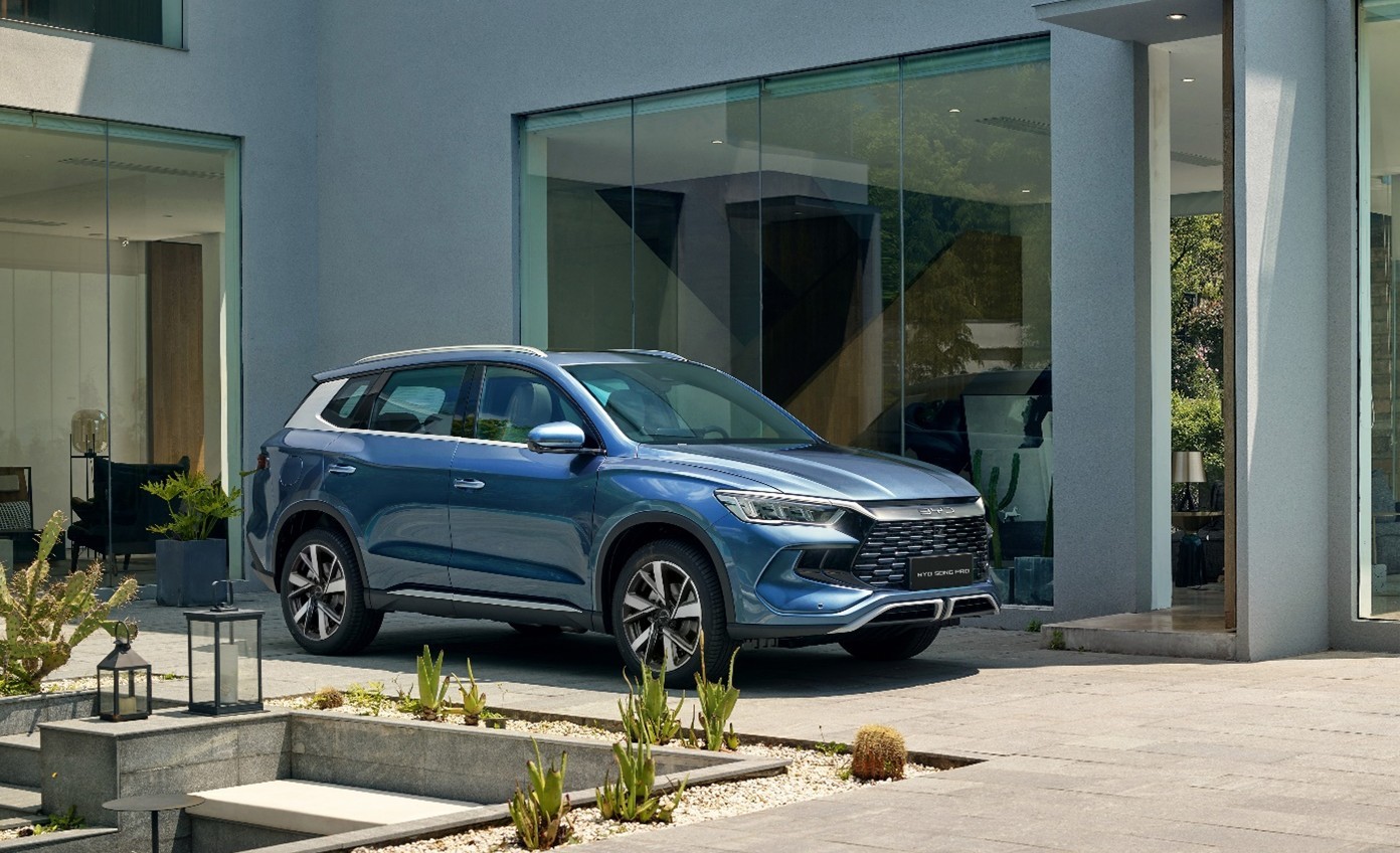 Vem aí: BYD inaugura primeira fábrica de elétricos no Brasil