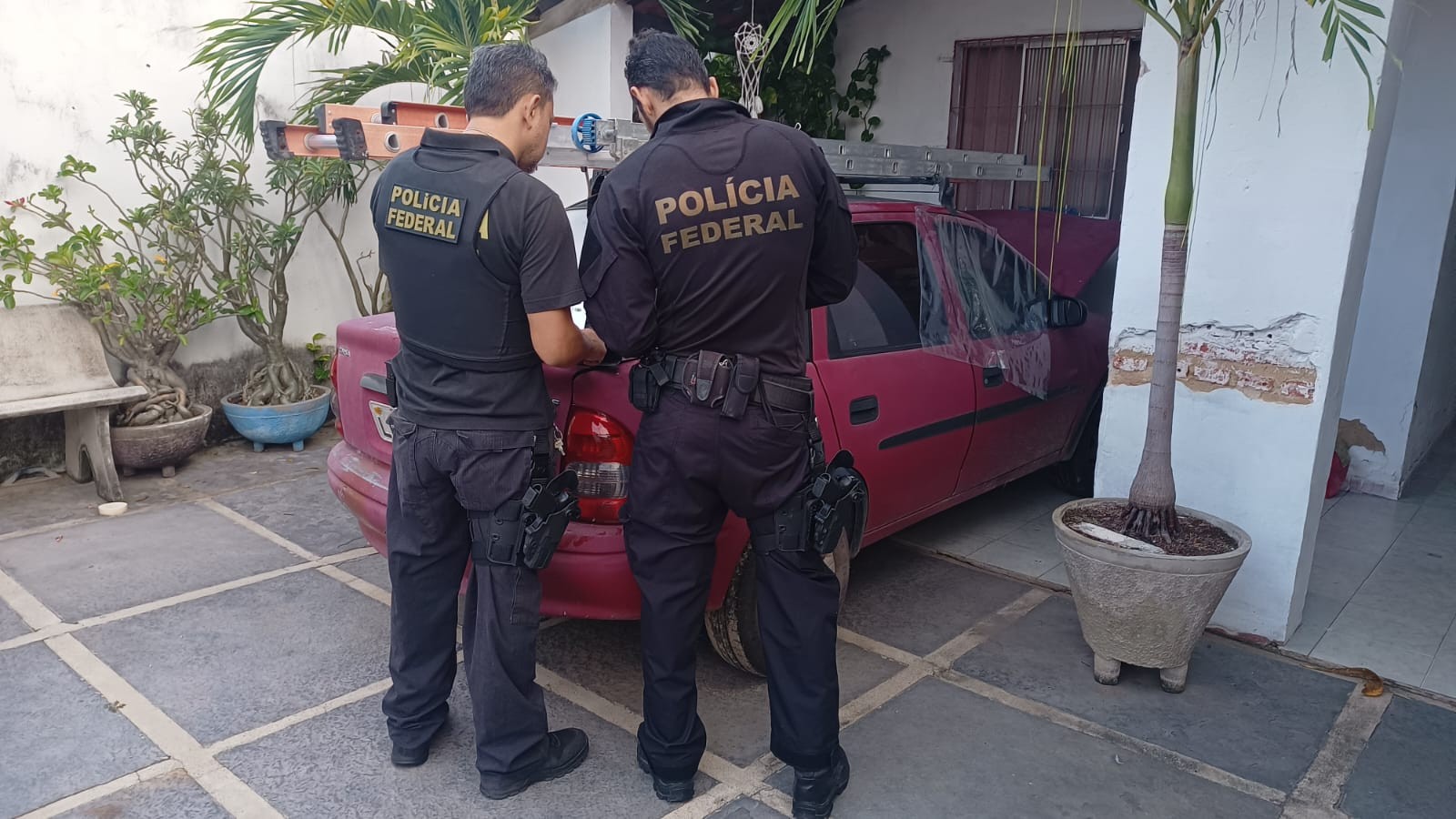 Abusadores sexuais de crianças e adolescentes na internet são alvo de operação da PF no Piauí