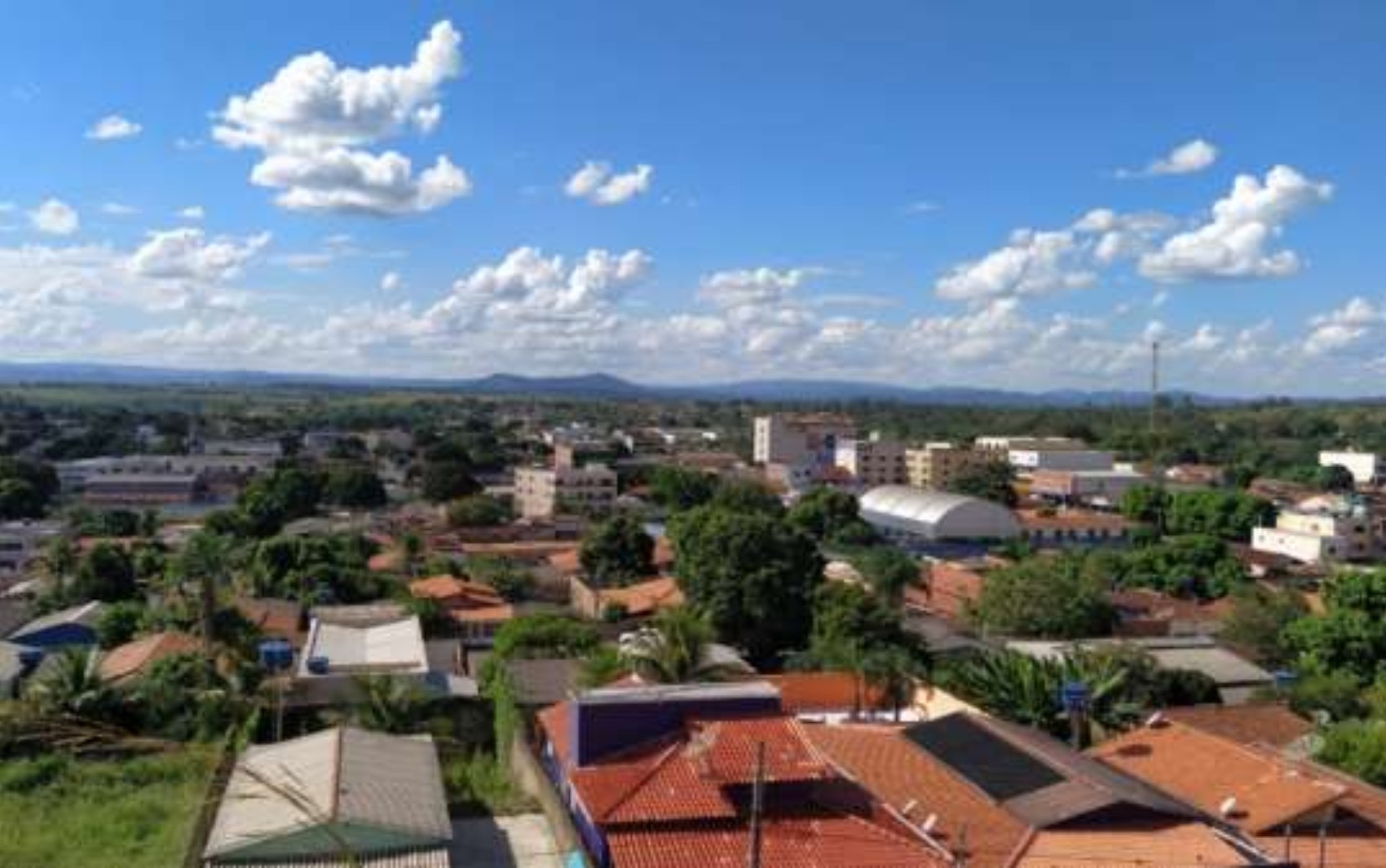 Prefeitura de cidade em Goiás abre inscrições para concurso com salário de até R$ 5,2 mil