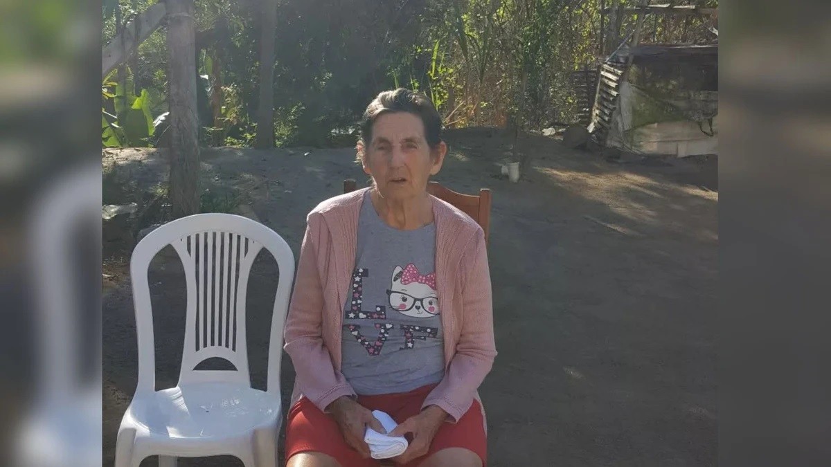 Mulher de 86 anos é morta a facadas pelo marido dentro de casa no ES