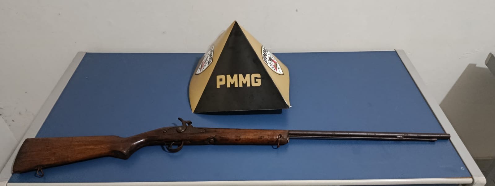 Rapaz inventa versão sobre agressão, é desmentido pela PM e acaba preso em Jequitaí