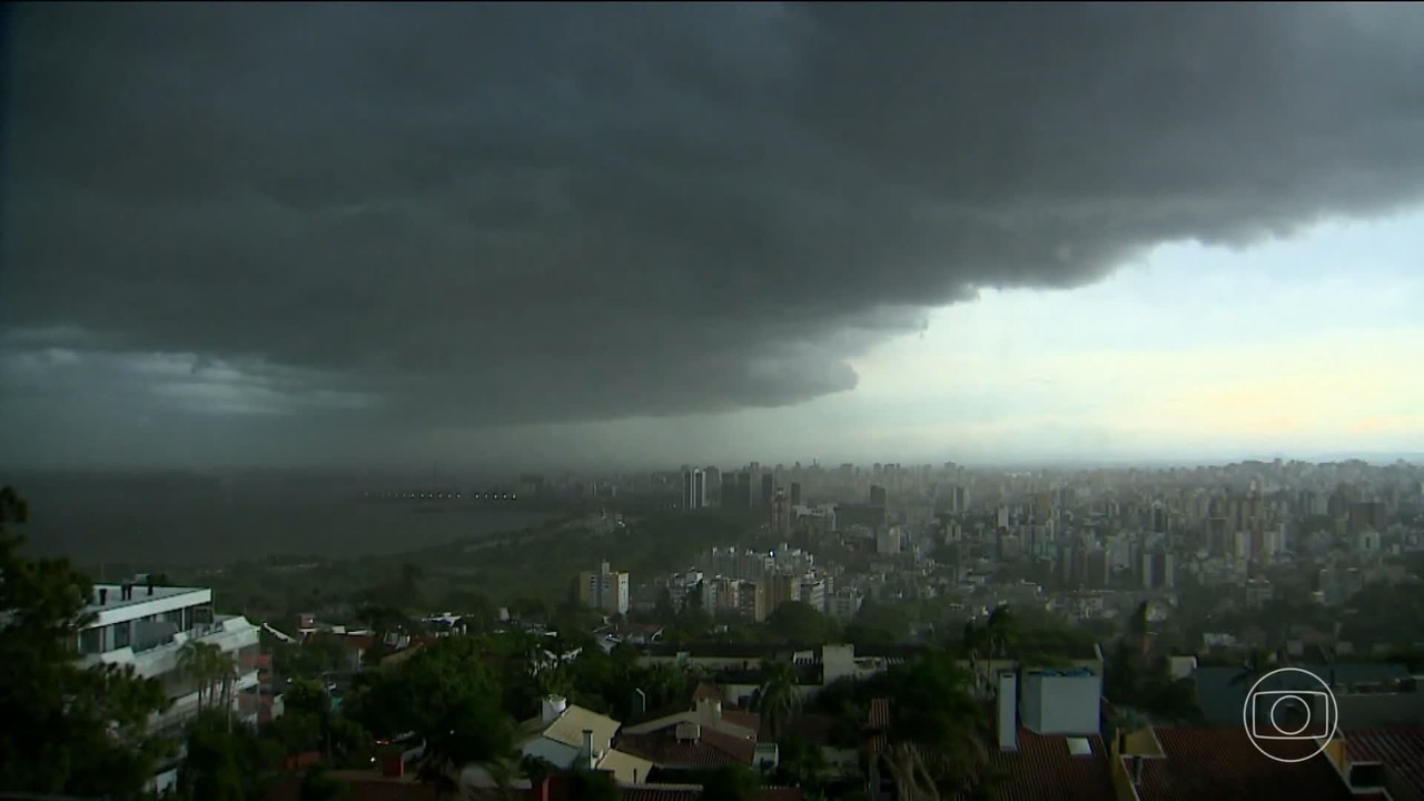 Brasil tem o maior número de vendavais com ventos acima dos 80 km/h desde 2000, diz Inmet