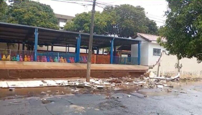 Estragos causados pela chuva e fortes ventos suspendem aulas em escolas municipais de Marília 