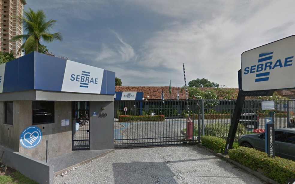 Sede do Sebrae-PE fica na Ilha do Retiro, na Zona Oeste do Recife — Foto: Reprodução/Google Street View