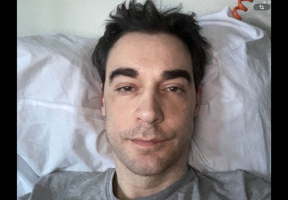 Ator francês Arnaud Denis morre por eutanásia na Bélgica após quadro de invalidez severa