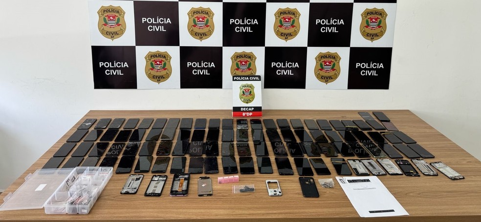 Polícia de SP faz operação para localizar celulares roubados e apreende mais de 10 mil aparelhos — Foto: Divulgação/SSP