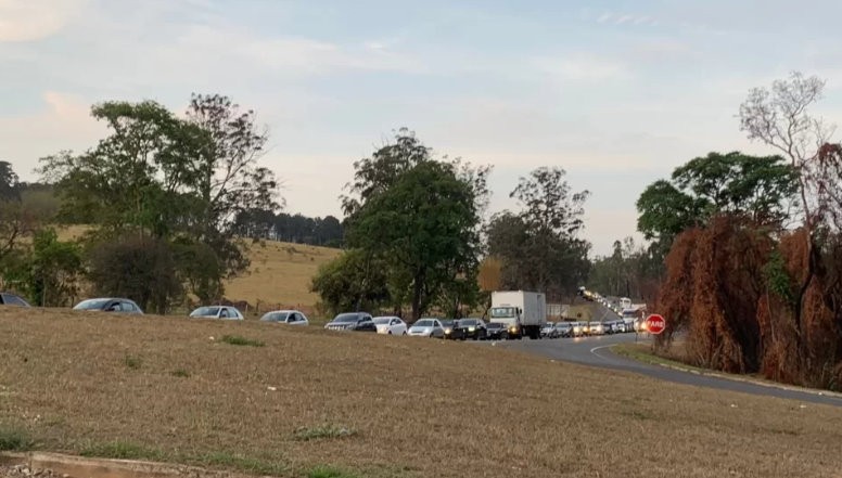 Idoso de 82 anos morre atropelado por caminhonete em rodovia de São Carlos 