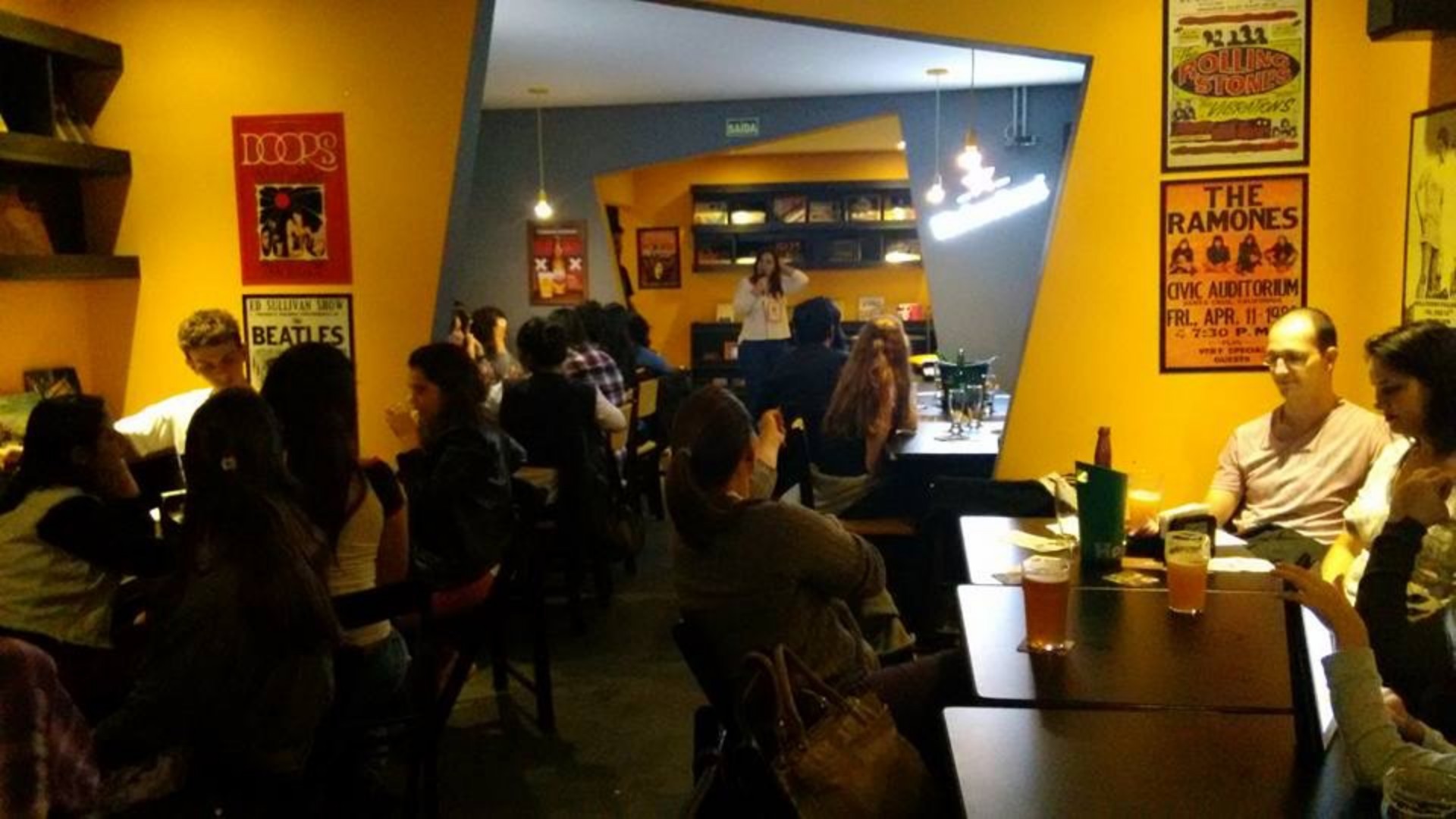 'Ufscar na mesa do bar': conheça o projeto universitário que leva ciência aos bares de Sorocaba