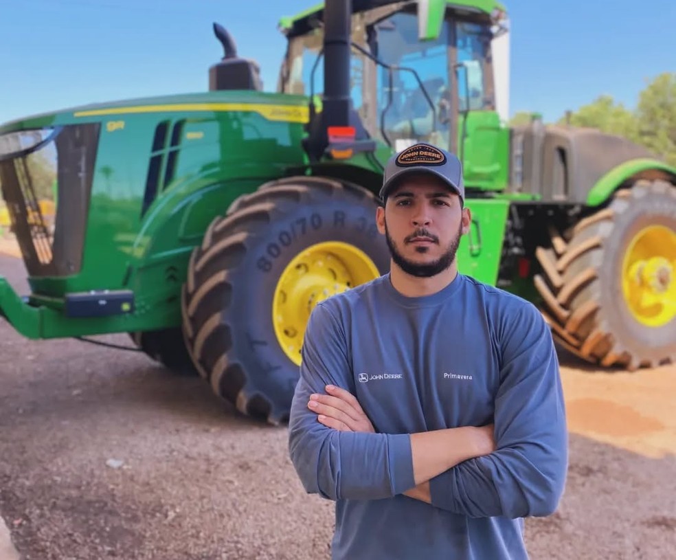 Yuri Leonel Pereira, de 24 anos, atuava como consultor técnico mecânico em uma empresa de maquinários e equipamentos agrícolas — Foto: Reprodução