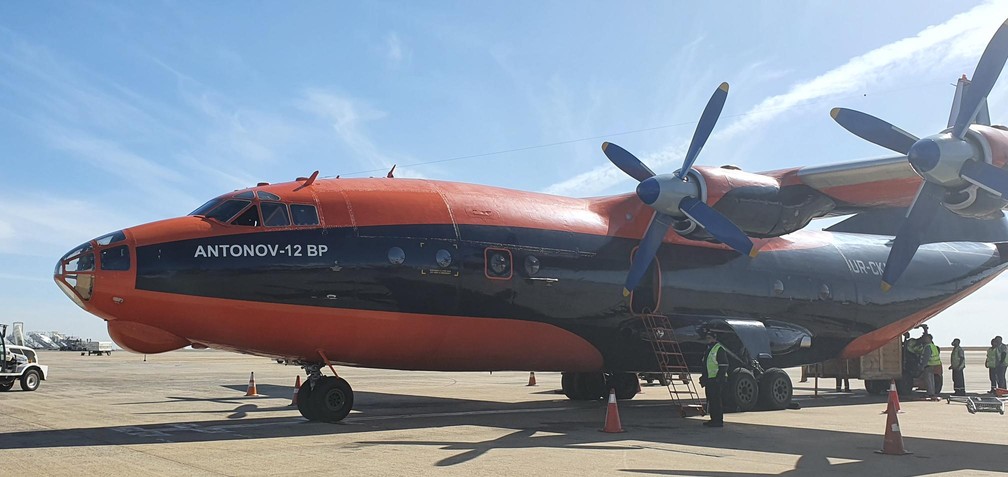 Avião ucraniano modelo Antonov pousa em Viracopos; veja fotos | G1