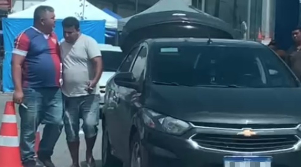 A Polícia Civil do Aeroporto de Fortaleza investiga o caso. Motorista de Aplicativo foi afastado pela empresa. — Foto: Reprodução/TV Verdes Mares