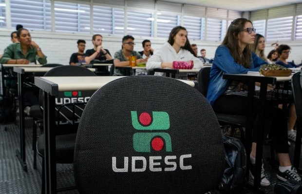 Udesc anuncia vestibular com processo seletivo especial por causa do ...