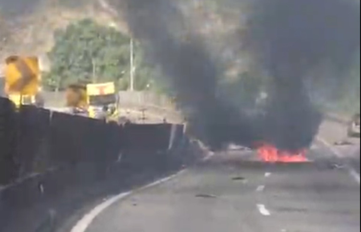 Sobe para três o número de mortos em explosão de carreta na Via Dutra, em Barra Mansa 