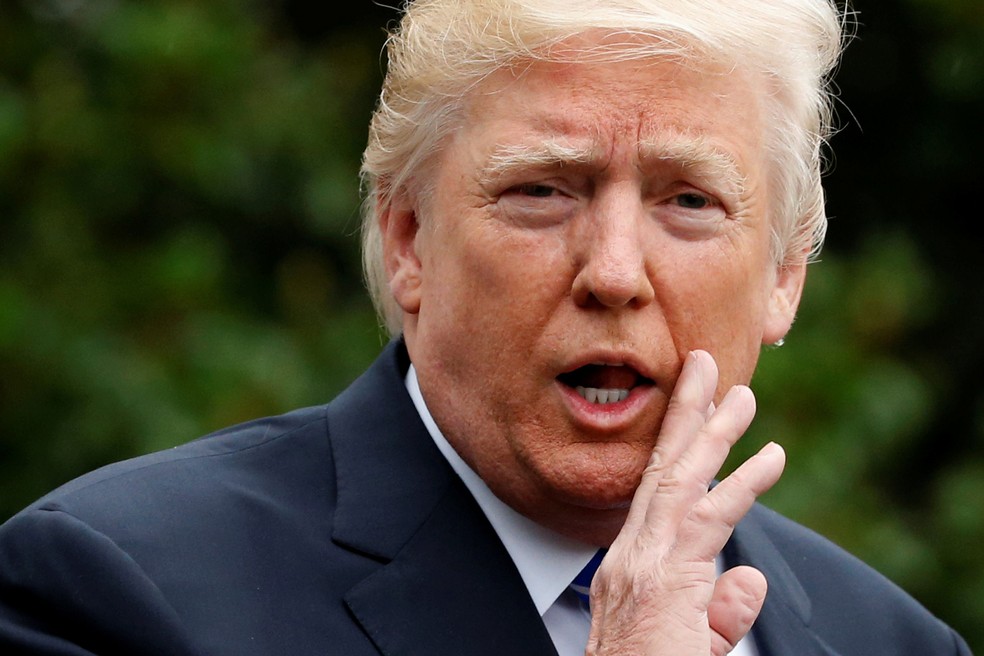 Donald Trump antes de partir para a reunião do G20 na Alemanha, no início de julho  — Foto: Reuters/Jonathan Ernst