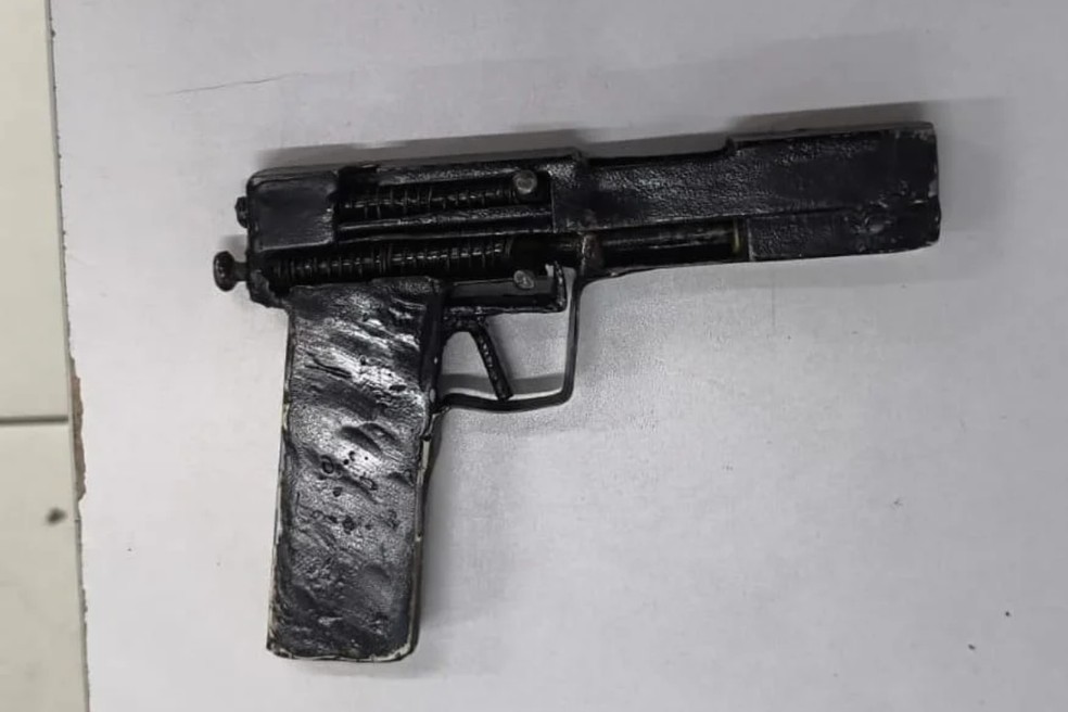 Homem é preso suspeito de agredir e ameaçar ex-companheira com arma caseira em Timon — Foto: Divulgação/Polícia Civil