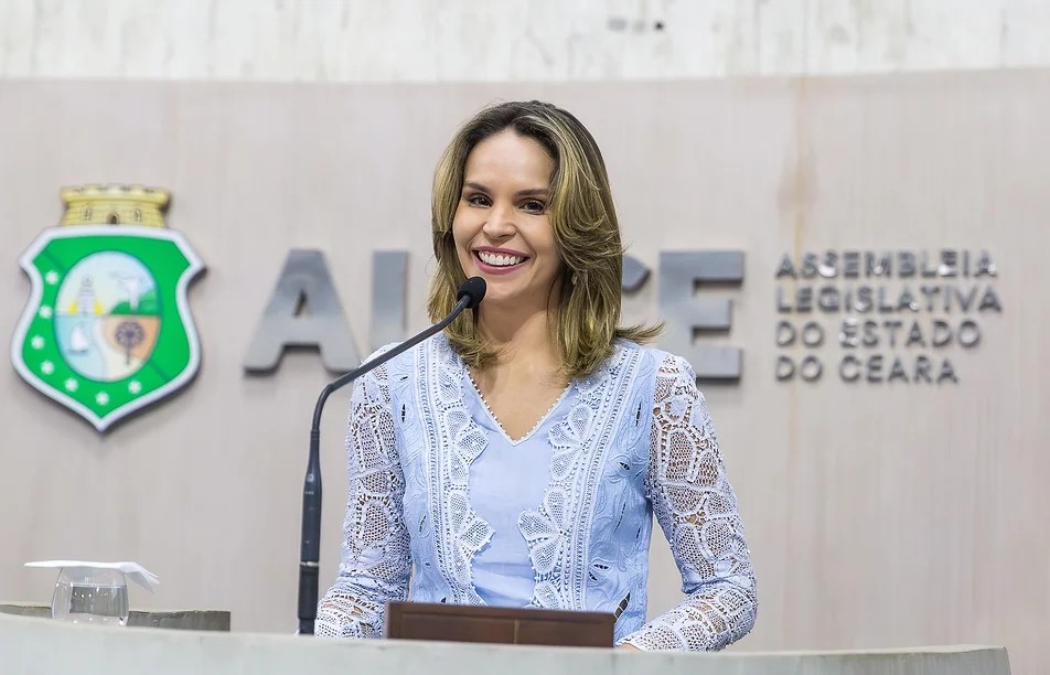 Médica e de tradicional família política: saiba quem é Gabriella Aguiar, a nova vice-prefeita de Fortaleza