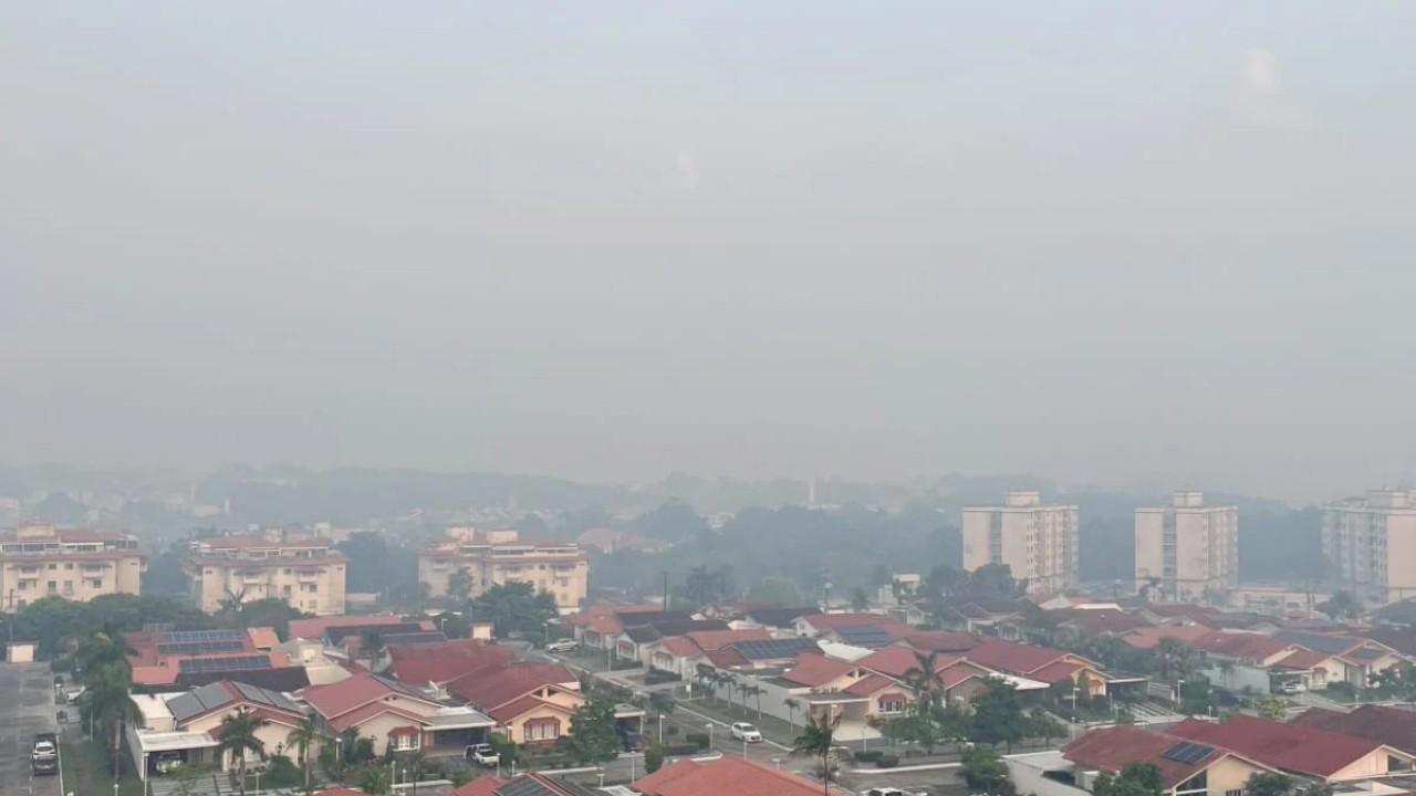 Fumaça de queimadas deixa qualidade do ar 'perigosa' em Manaus; índice supera em 59 vezes recomendação da OMS