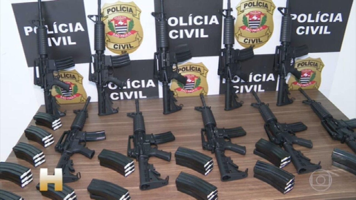 Grupo de empresários do PR faz doações de armas à Polícia