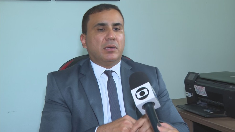 O advogado trabalhista Fernando de Melo destaca que a prevenção é uma responsabilidade compartilhada, mas cabe ao empregador fornecer treinamento — Foto: Thiago Parizotto/TV TEM