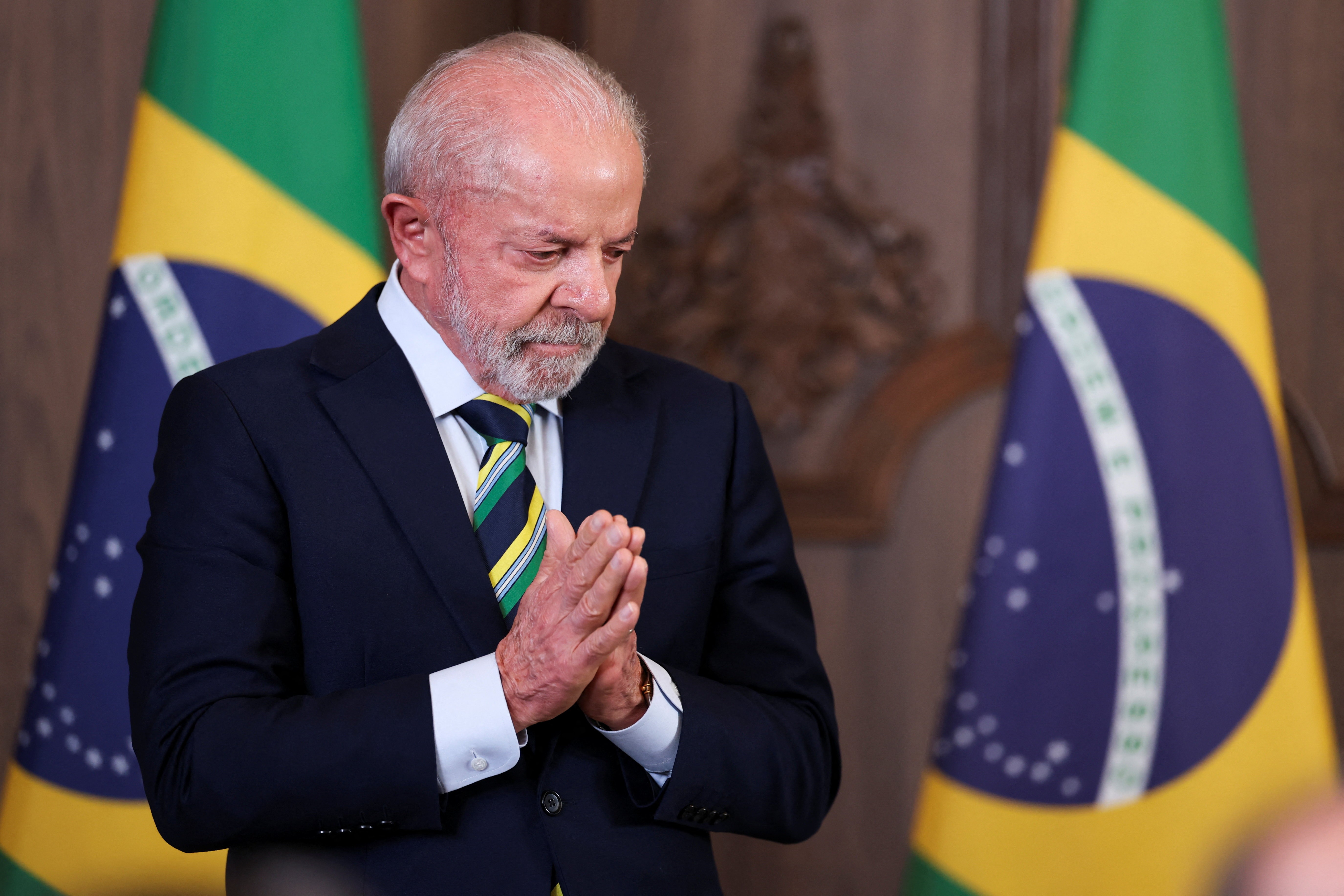 Bolsonaro faz parte do passado, e Trump sabe que rei morto, rei posto, diz Lula após encontro com norte-americano