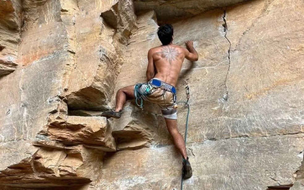 Montanhista que morreu na Bahia compartilhava escaladas nas redes sociais — Foto: Redes Sociais
