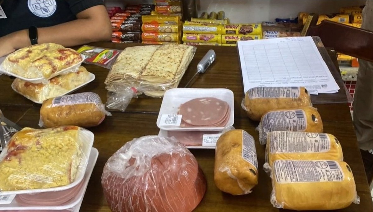 Delicatessens de bairros nobres de Salvador são autuadas por venda de produtos fora do prazo de validade