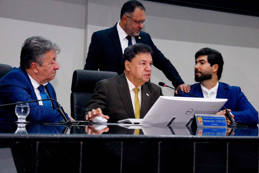 Alepa aprovou projeto que concede reajuste de 6% aos servidores públicos estaduais — Foto: Ozeas Santos