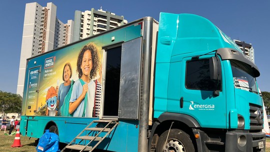 Projeto ‘Nossa Energia’ realiza troca de lâmpadas de famílias de baixa renda em João Ramalho