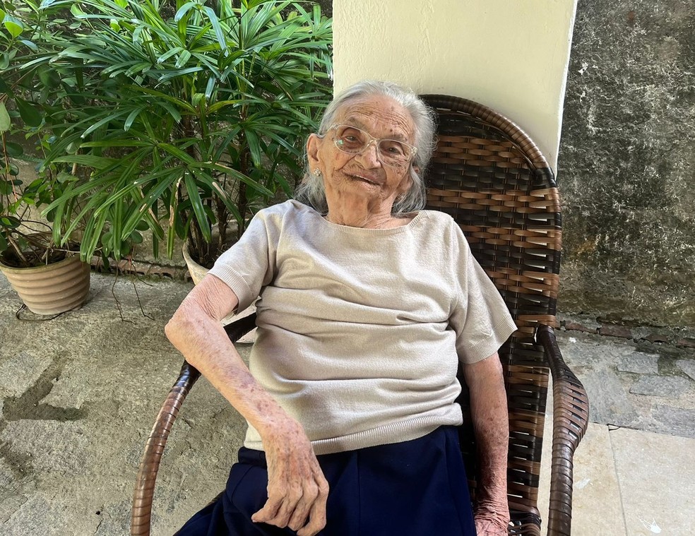 Elizabeth Teixeira, símbolo da luta pela reforma agrária, comemora 100 anos de resistência — Foto: Lara Brito/g1 PB