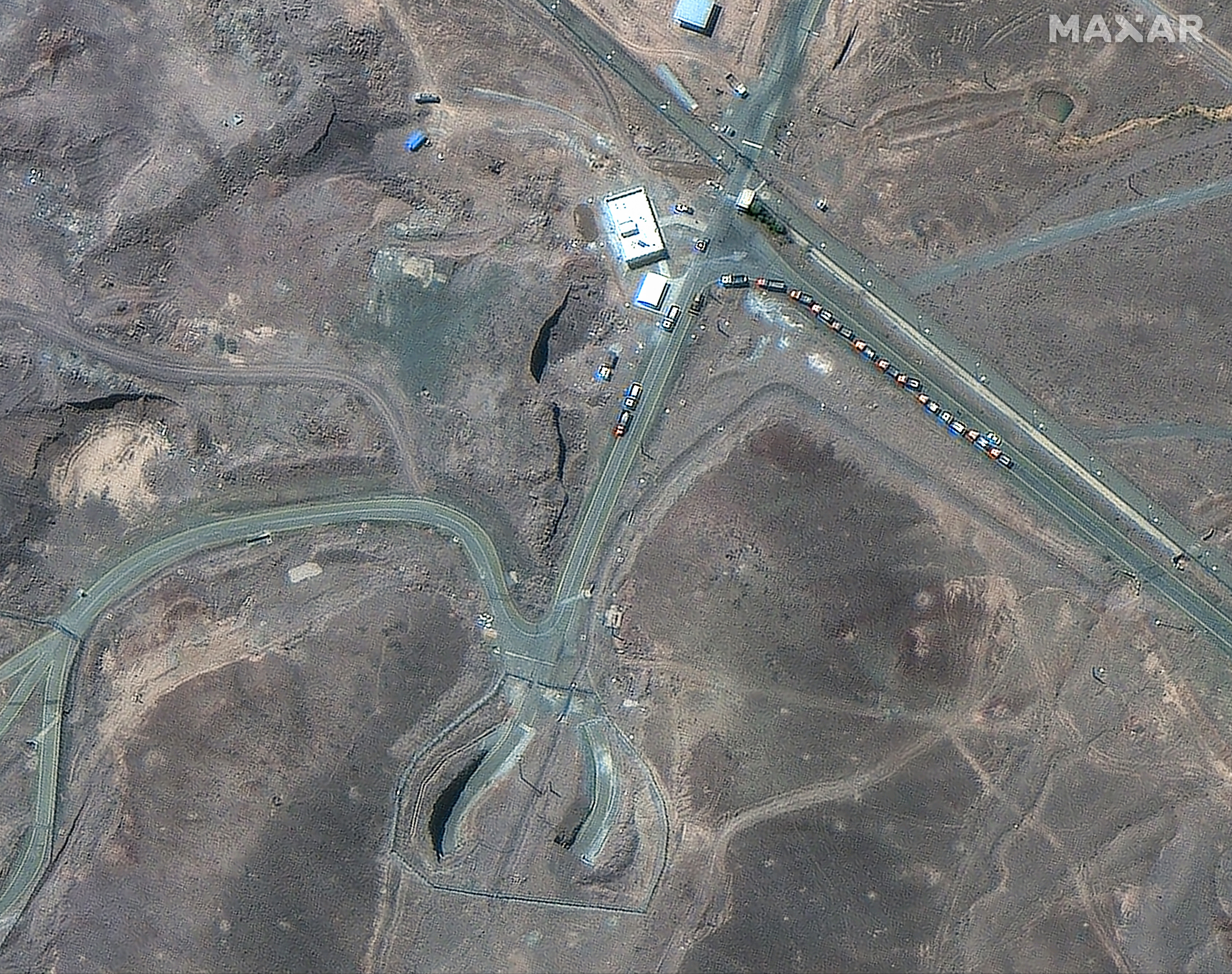 Parlamento do Irã aprova suspensão da cooperação com agência de energia atômica da ONU após ataques a centrais nucleares