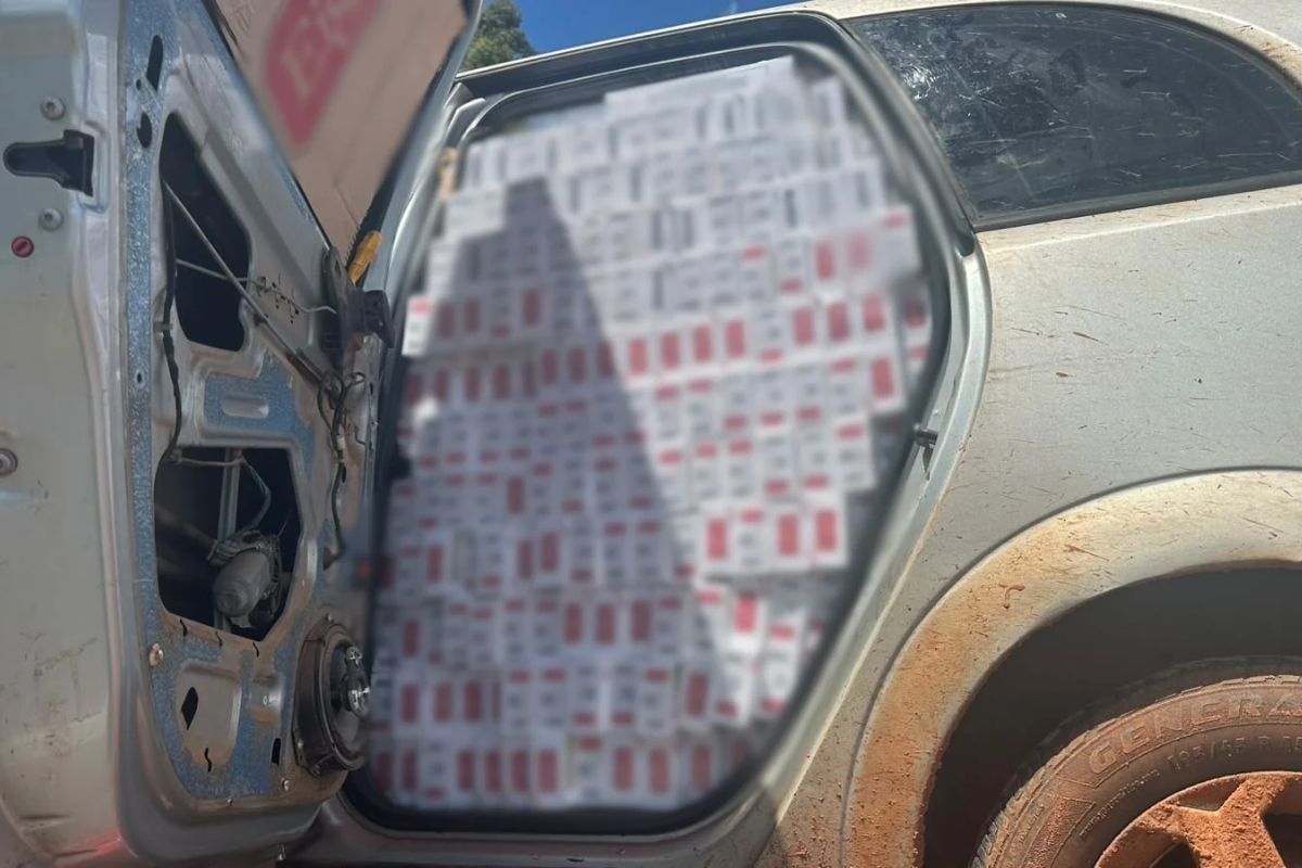 Entenda: Motorista é preso com 22 mil maços de cigarros contrabandeados em carro transportado por guincho no interior de SP