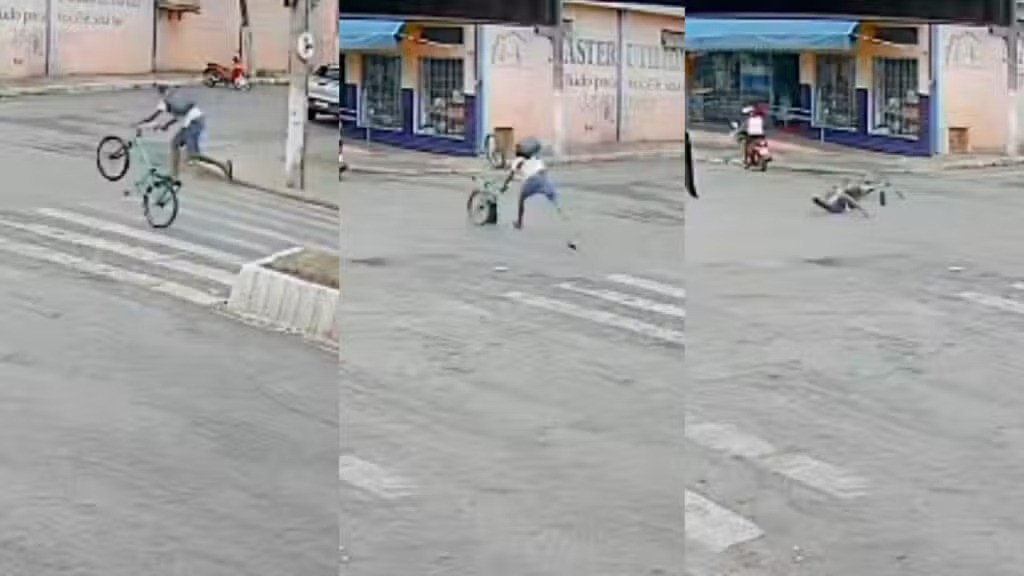 VÍDEO: Adolescente cai ao empinar bicicleta e desloca braço em MG