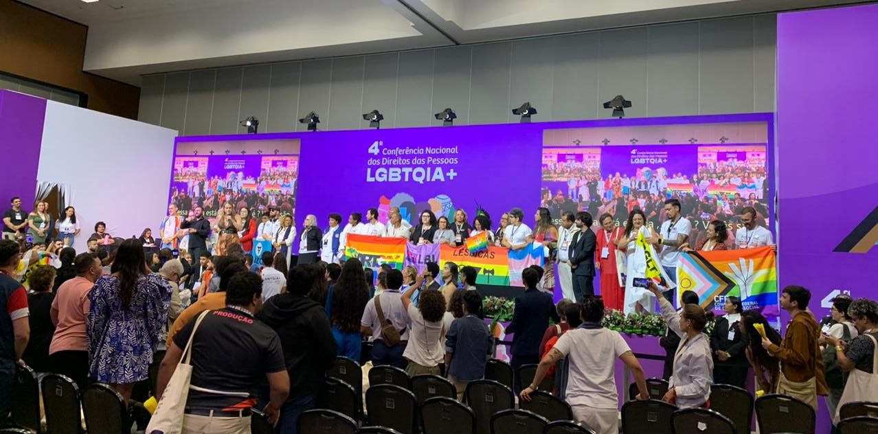 Lei dos banheiros em Campos gera moção de repúdio em conferência nacional LGBTQIA+