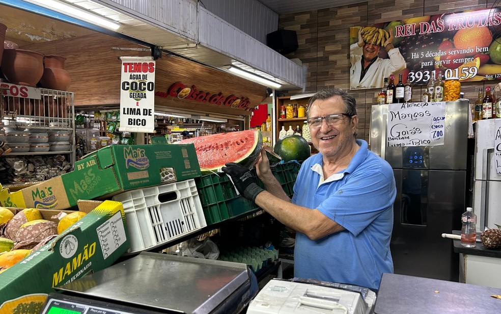 Valdivino Estanislau, comerciante no Mercado Municipal de Goiânia, Goiás — Foto: Michel Gomes/g1 Goiás