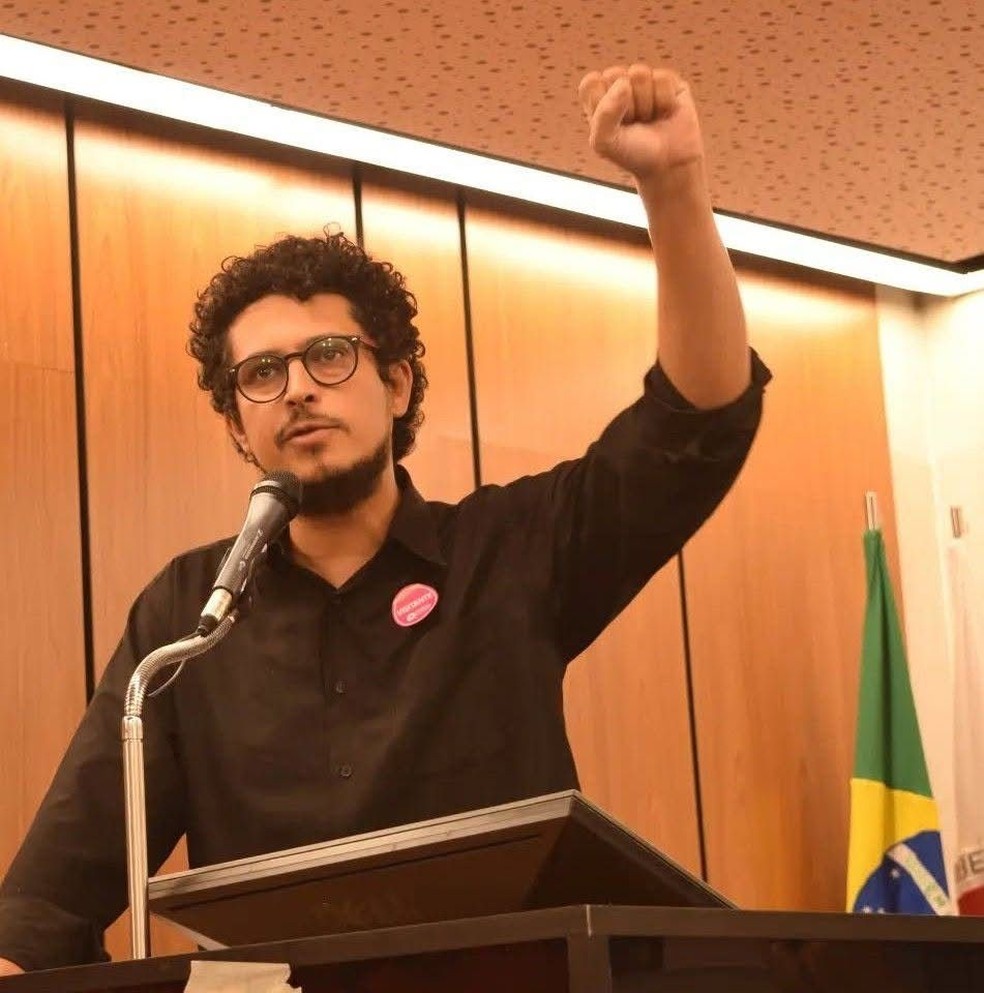 Professor Túlio Lopes (PCB), pré-candidato ao Governo de Minas. — Foto: Reprodução/Facebook